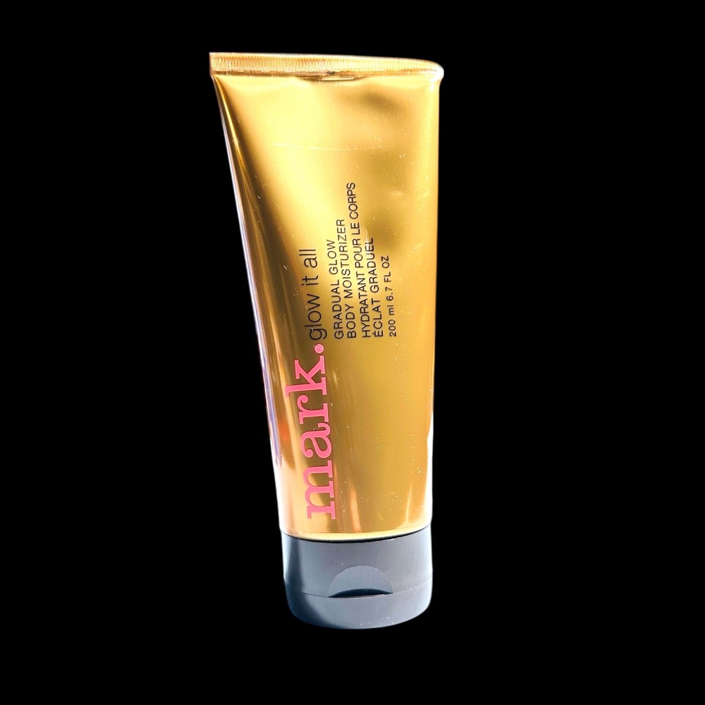 mark.‎ Glow It All - Gradual Glow Body Moisturizer - 6.7 fl oz Tan Lotion Avon